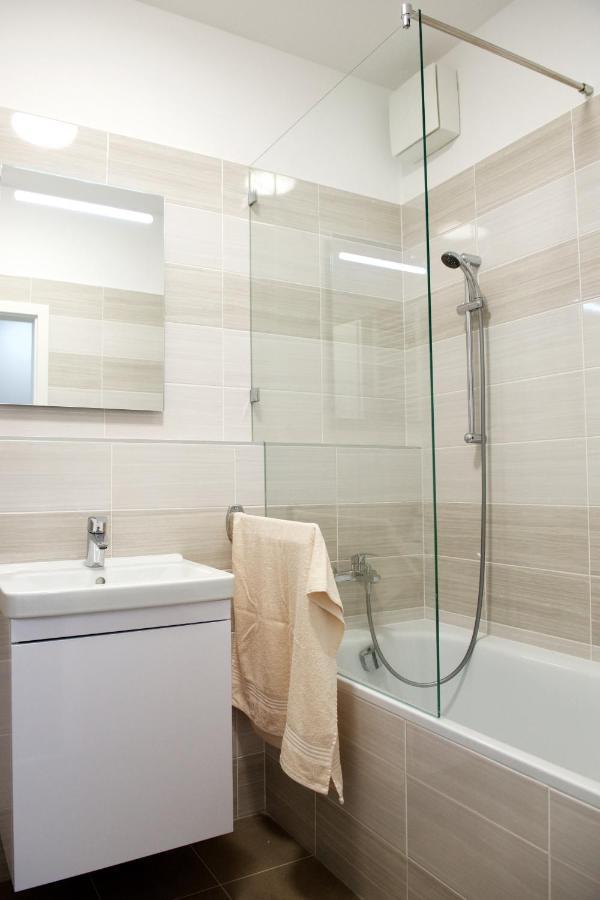 Apartman Greenbay Golf Trencin Luaran gambar